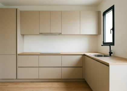 Home staging cuisine : changer ses façades avant de vendre, le guide complet 2026