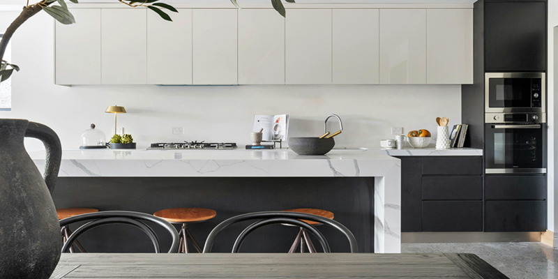 Cuisine gris et blanc