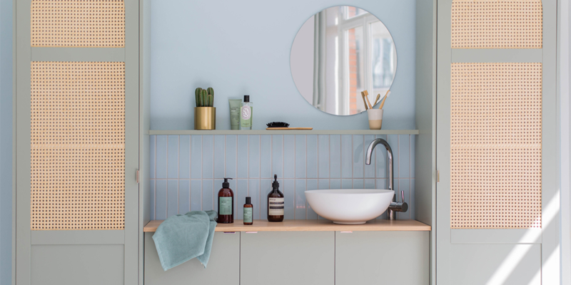 Façades bleu ciel salle de bains